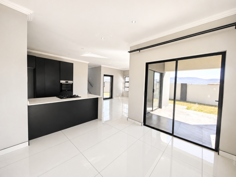 3 Bedroom Property for Sale in Hartebeesfontien AH North West